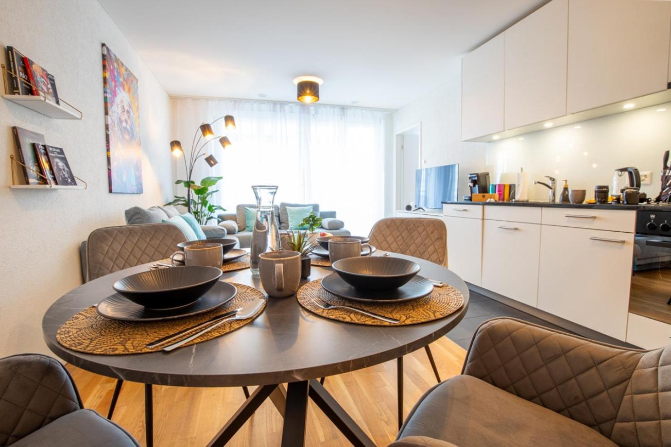 Special Einstein I Apartment Basel, Messe Kleinbasel 10-Star Exterior photo
