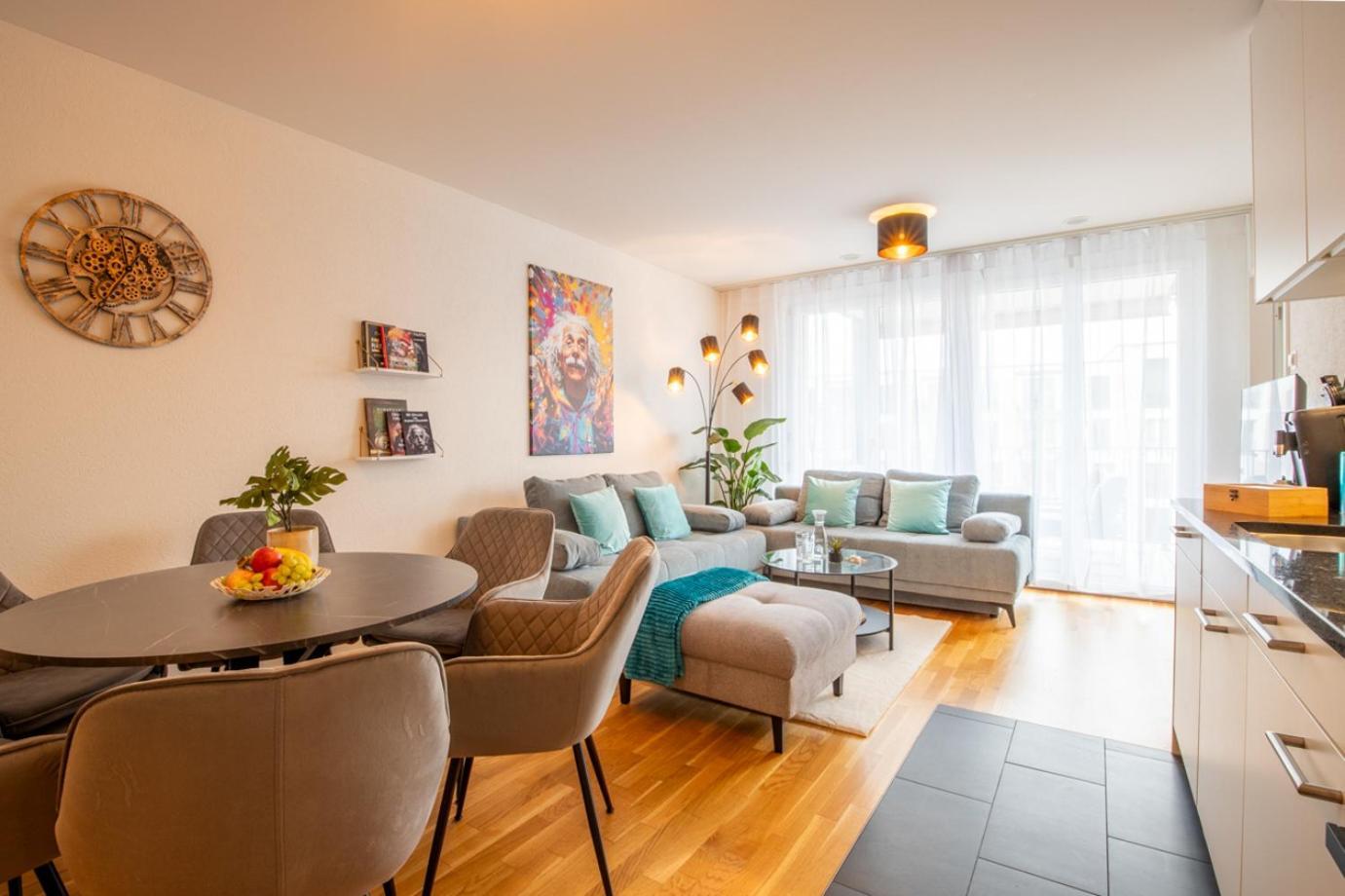 Special Einstein I Apartment Basel, Messe Kleinbasel 10-Star Exterior photo