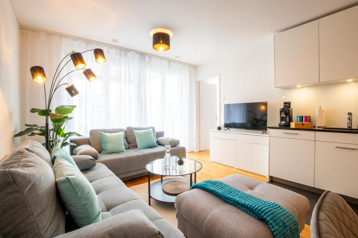 Special Einstein I Apartment Basel, Messe Kleinbasel 10-Star Exterior photo