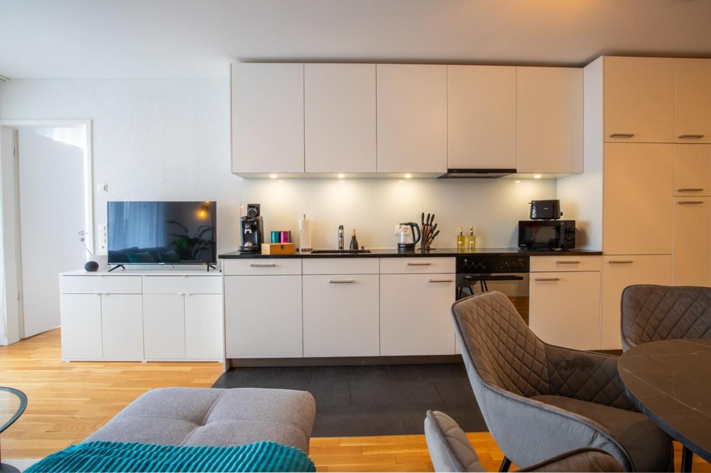 Special Einstein I Apartment Basel, Messe Kleinbasel 10-Star Exterior photo