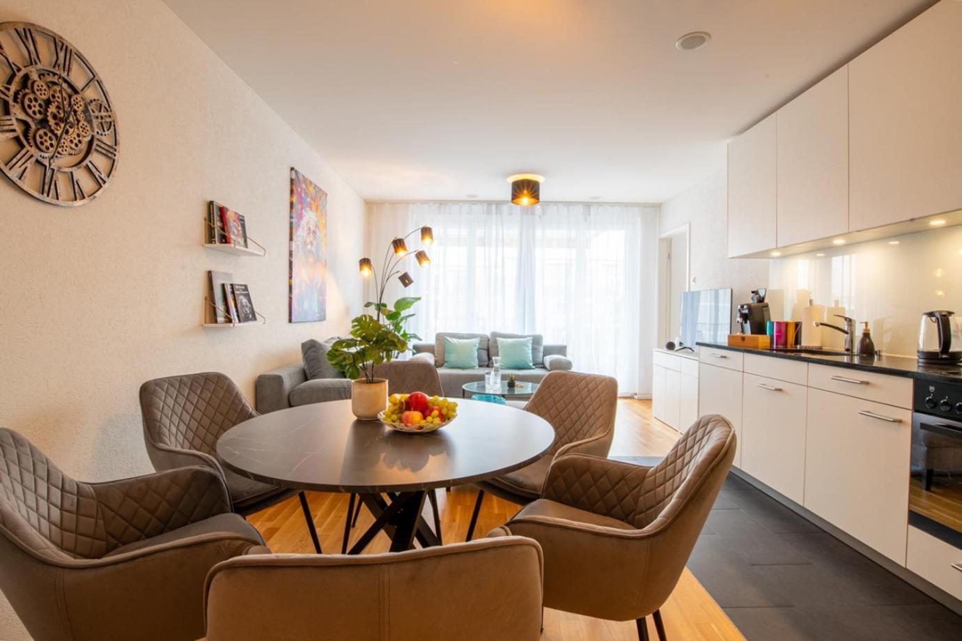 Special Einstein I Apartment Basel, Messe Kleinbasel 10-Star Exterior photo